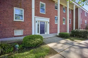 390 Morris Ave, Summit, NJ 07901 - Photo 21