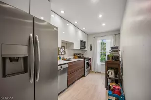 390 Morris Ave, Summit, NJ 07901 - Photo 9