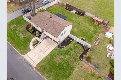 63 Arden St, Franklin Township, NJ 08873 - Photo 5