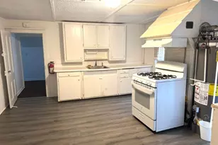 944 Hamburg Tpke, Wayne, NJ 07470 - Photo 3