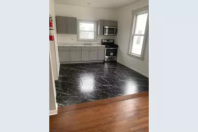 298 Clinton Pl, Newark, NJ 07112 - Photo 5