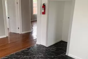 298 Clinton Pl, Newark, NJ 07112 - Photo 3