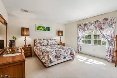7 Hanover Ave, Warren Township, NJ 07059 - Photo 9