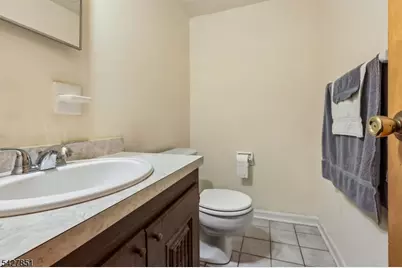 7 Hanover Ave, Warren Township, NJ 07059 - Photo 17