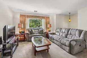 7 Hanover Ave, Warren Township, NJ 07059 - Photo 3