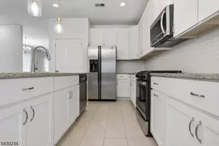 133 Savoth Ln, Woodbridge Township, NJ 07067 - Photo 3