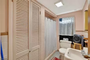 129 Pake St, Nutley, NJ 07110 - Photo 13