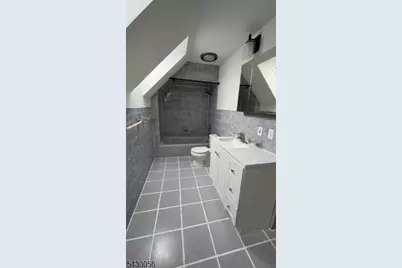 125 Valley Rd #3, Montclair, NJ 07042 - Photo 5