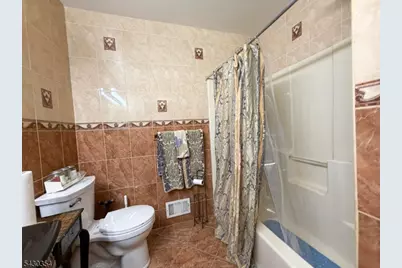 7 3rd Ave, Piscataway Township, NJ 08854 - Photo 27
