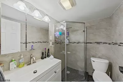 811 Lincoln Ave, Burlington City, NJ 08016 - Photo 31