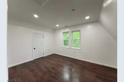 197 S 11th St #3, Newark, NJ 07107 - Photo 3
