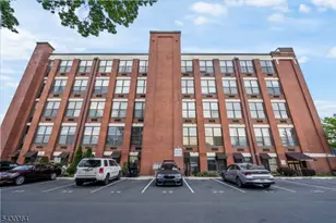 366-382 Trenton Ave, Paterson, NJ 07503 - Photo 21