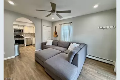 3 Walnut St #2, Little Falls Township, NJ 07424 - Photo 5