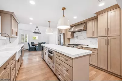 63 Park Ave, Wyckoff Township, NJ 07481 - Photo 11