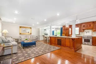 681 Glendale Rd, Franklin Lakes, NJ 07417 - Photo 3
