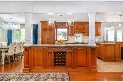 681 Glendale Rd, Franklin Lakes, NJ 07417 - Photo 7