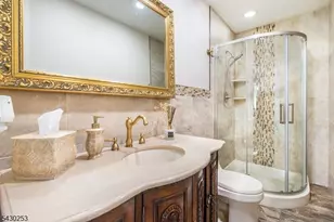 681 Glendale Rd, Franklin Lakes, NJ 07417 - Photo 15