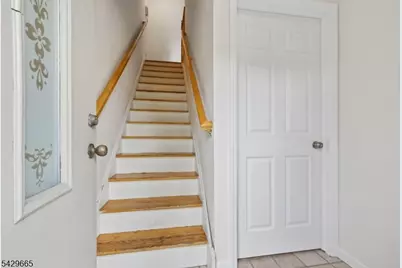 201 Watchung Ave #19, Bloomfield Twp., NJ 07003 - Photo 5