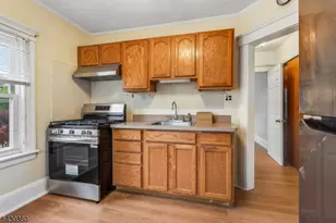 104 Thompson St, Raritan, NJ 08869 - Photo 7