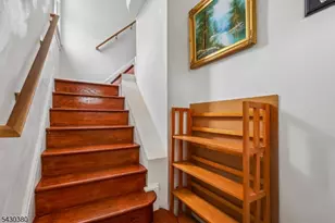 104 Thompson St, Raritan, NJ 08869 - Photo 5