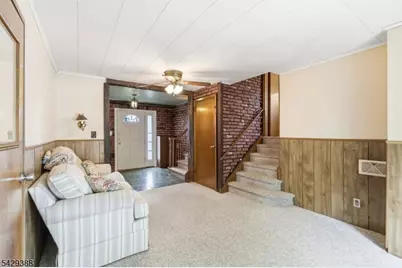 2 Moryan Rd, Edison Twp., NJ 08817 - Photo 15