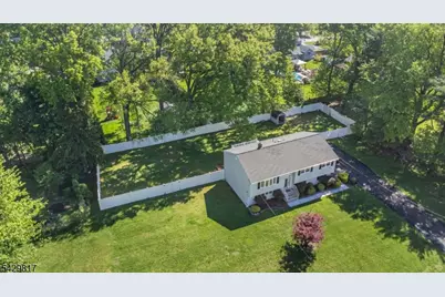 6 Beaumont Pl, Hanover Township, NJ 07981 - Photo 21