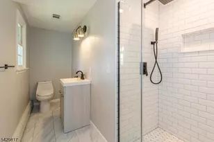 6 Beaumont Pl, Hanover Township, NJ 07981 - Photo 19