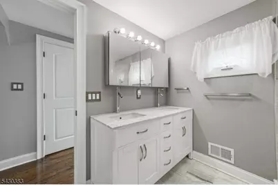 29 Fischer Ave, Nutley, NJ 07110 - Photo 17