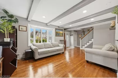 29 Fischer Ave, Nutley, NJ 07110 - Photo 5