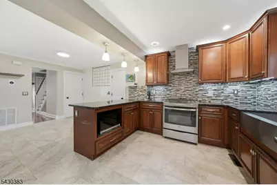 29 Fischer Ave, Nutley, NJ 07110 - Photo 11