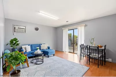 8 Sewall Ave #6C, Clifton, NJ 07011 - Photo 5