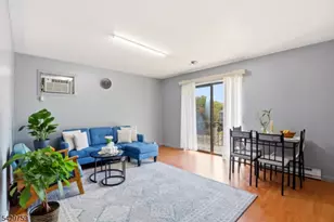 8 Sewall Ave, Clifton, NJ 07011 - Photo 5
