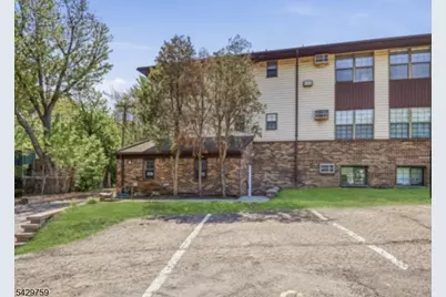 8 Sewall Ave #6C, Clifton, NJ 07011 - Photo 7