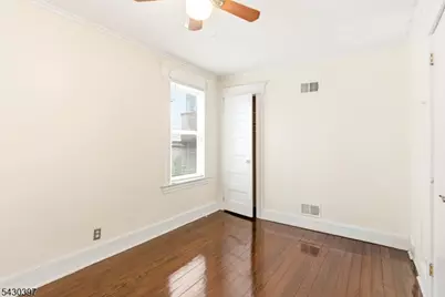 70 Valley St, South Orange, NJ 07079 - Photo 17