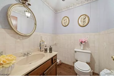 621 Bloomfield Ave, Nutley, NJ 07110 - Photo 15