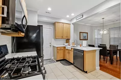 17 Miller Cir, Hopewell Township, NJ 08534 - Photo 13