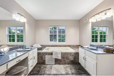 17 Miller Cir, Hopewell Township, NJ 08534 - Photo 17