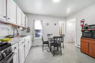 418 S 10th St, Newark, NJ 07103 - Photo 9