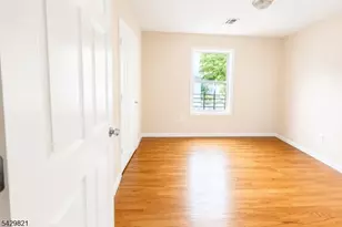 226 Bond St, Elizabeth, NJ 07206 - Photo 9