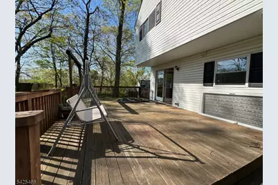 95 Unger Ave, Hopatcong, NJ 07874 - Photo 17