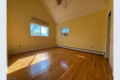 95 Unger Ave, Hopatcong, NJ 07874 - Photo 9