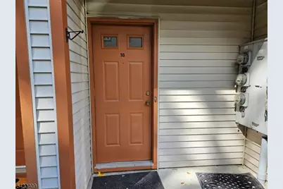 16 Woods Edge Dr, Roxbury Township, NJ 07876 - Photo 3