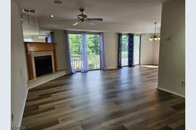 16 Woods Edge Dr, Roxbury Township, NJ 07876 - Photo 5