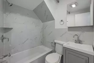 17 Mission St, Montclair, NJ 07042 - Photo 11