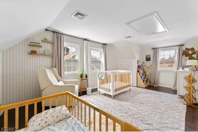 821 Midwood Dr, Rahway, NJ 07065 - Photo 9