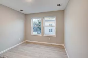 54 Holland St, Newark, NJ 07103 - Photo 17