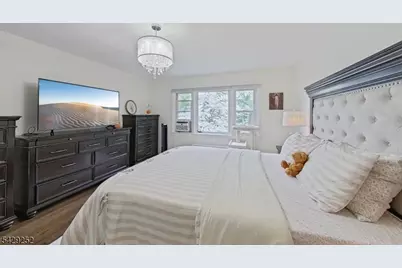 151 E Palisade Ave #6D, Englewood, NJ 07631 - Photo 29
