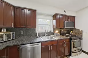 151 E Palisade Ave, Englewood, NJ 07631 - Photo 23