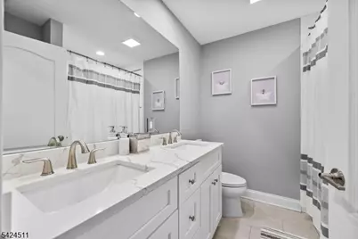 64 Halina Ln, Butler, NJ 07405 - Photo 29
