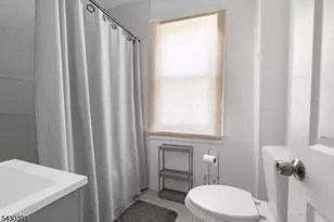9 Sycamore St, Bloomfield, NJ 07003 - Photo 23